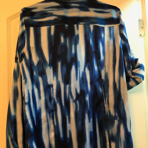 Calvin Klein blouse - Picture 4 of 5